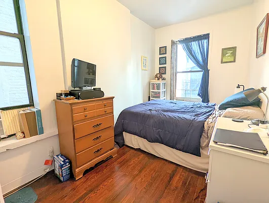 Rented by Manhattan Spaces | media 11