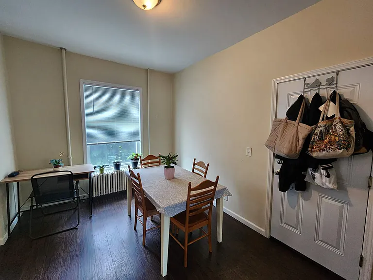 303 East Ave #1 — Photo 10