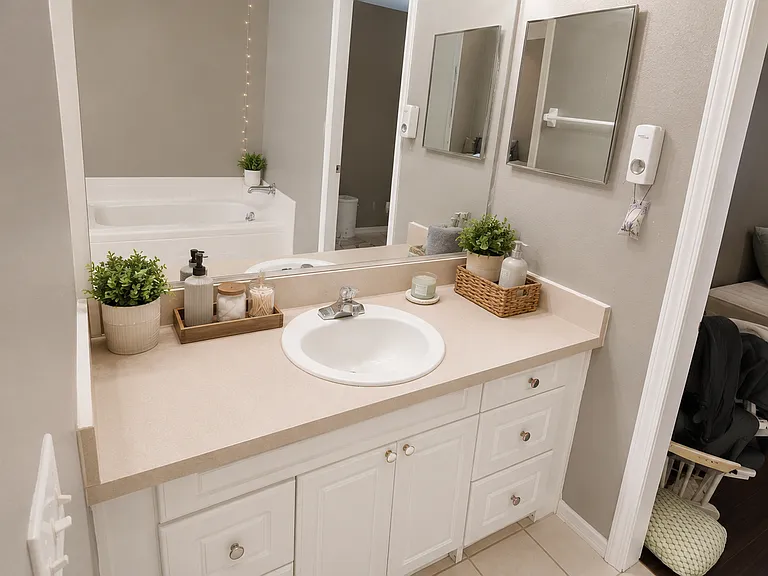 114 Orchid Dr #A — Photo 9