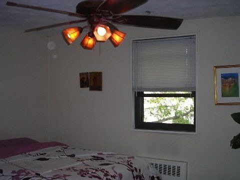 5th image of 1644 200th St