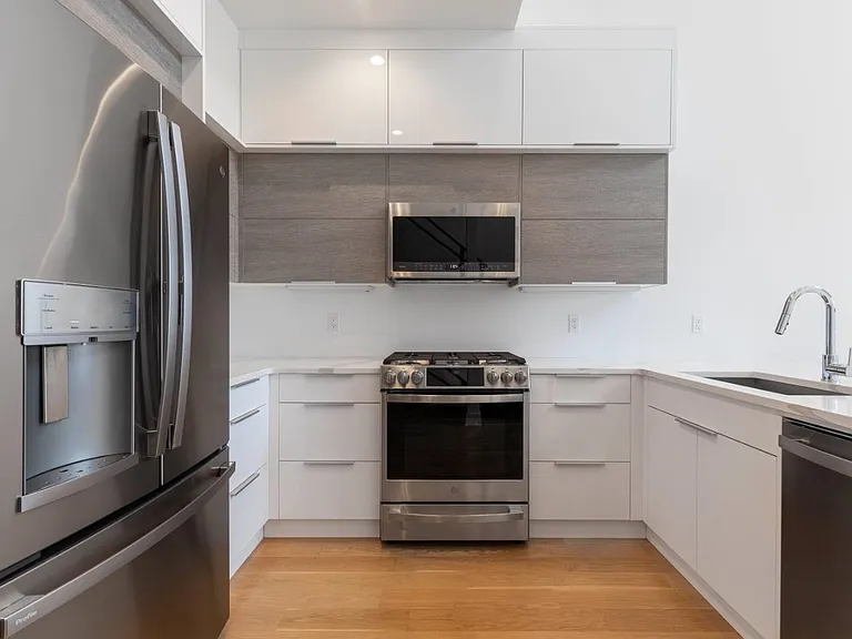 6025 Boulevard E #608 — Photo 3