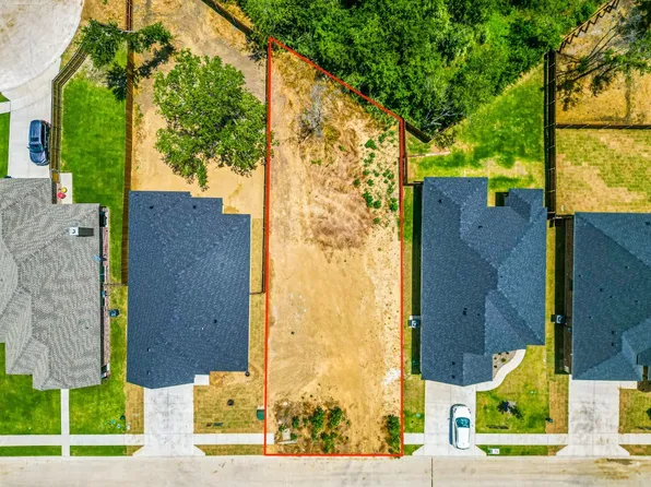 105 Randal Row, Corsicana, TX 75110