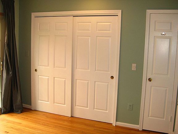 Bedroom Closets