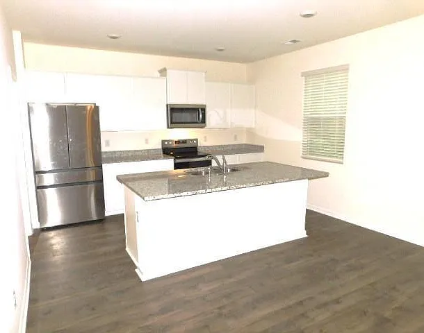 3689 Chevington Ct SE — Photo 12