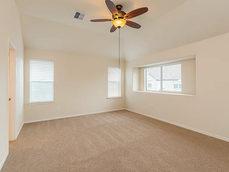 16841 Greenhouse St #16840 — Photo 7