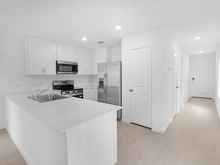 725 Wagtail Dr — Photo 3