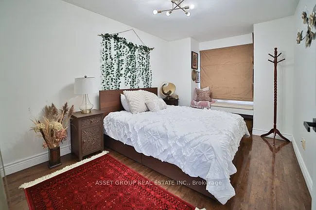 2378 Dalebrook Dr — Photo 22