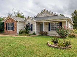 2040 Candlewood Dr, Madison, TN 37115