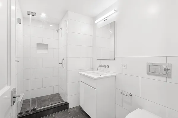 Rented by Compass | media 34