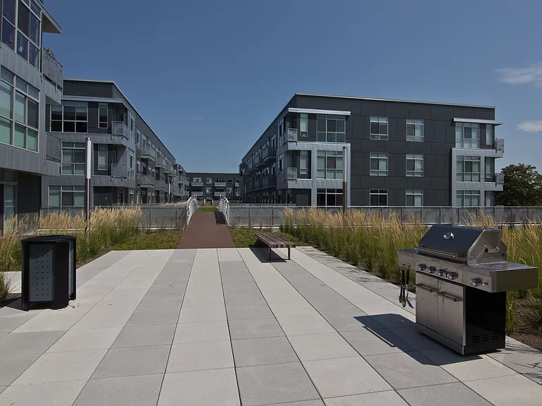 DuCharme Place Apartments — Photo 11