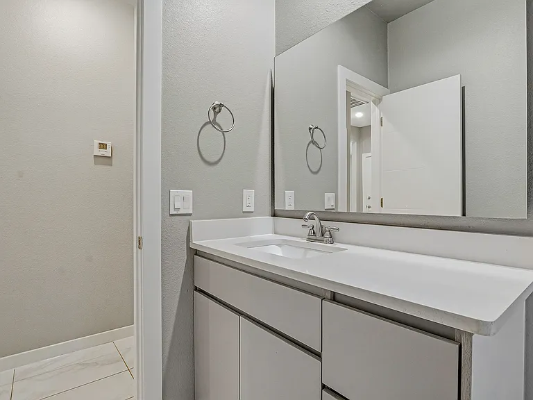 125 Via Rojas Dr — Photo 25