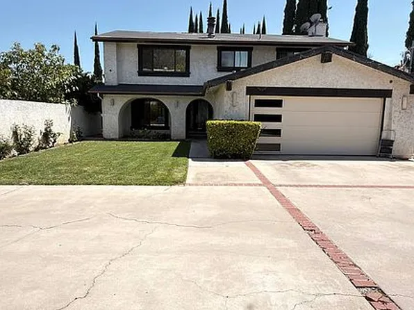 20054 Arminta St, Winnetka, CA 91306