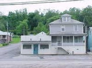 716 E Walnut St, Lewistown, PA 17044