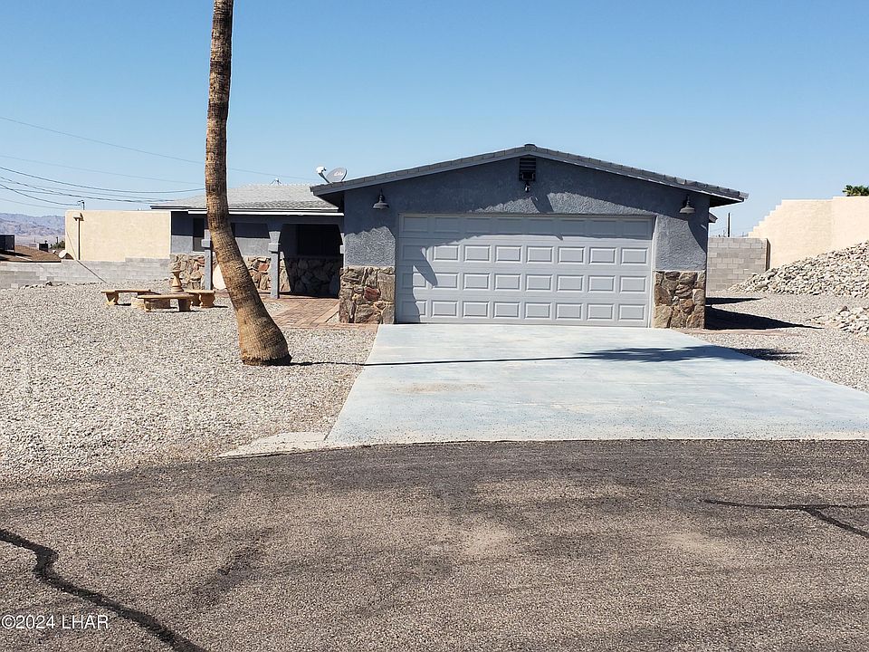 1st image of 2465 Cajon Ln