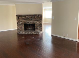 1049 W 13th St APT 5, San Pedro, CA 90731