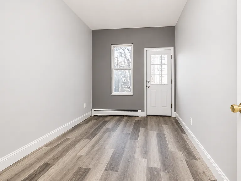 227 Thomas S Boyland St #2 — Photo 5