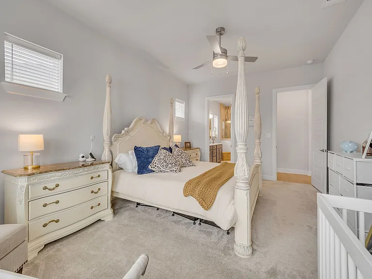 8517 Grenadier Dr — Photo 14