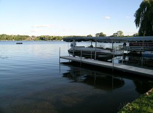 W287N8290 Dobbertin Rd, Hartland, WI 53029