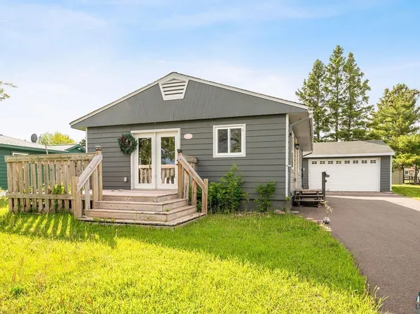80 Edison Blvd, Silver Bay, MN 55614