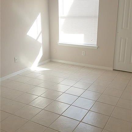 5th image of 11801 Deer Grass Cir