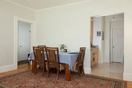 2 bed, 1.5 bath, $5,300 — Photo 3