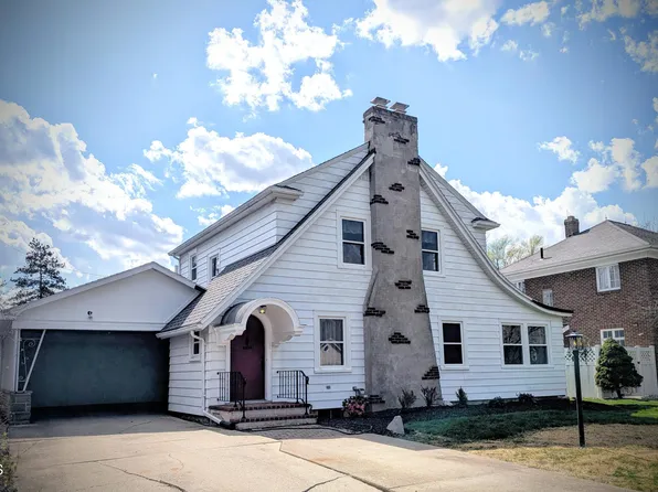 758 Barker Rd, Fremont, OH 43420