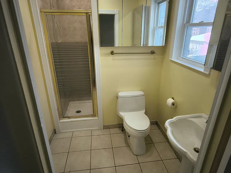 62 North Ave #1 — Photo 4