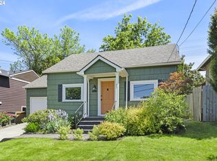 11016 SW 61st Ave, Portland, OR 97219