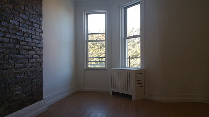 Rented by Blue Egg Realty Corp | media 51