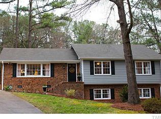 5333 Cherrycrest Ct, Raleigh, NC 27609