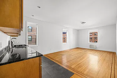 364 West 18th Street, #5B