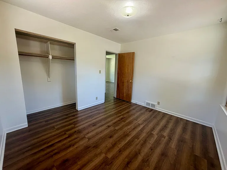 865 S 45th St #863 — Photo 2