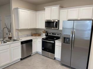 9583 Star Dr, Jacksonville, FL 32256