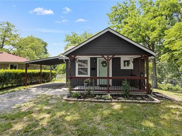 108 N Crescent Ave, Independence, MO 64053