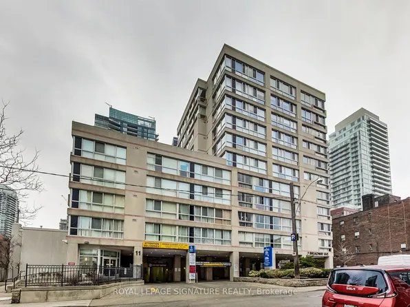 11 Broadway Ave #5, Toronto, ON M4P 1T7