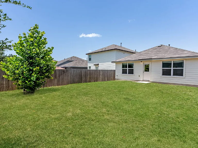 5115 Greywacke Trl — Photo 15
