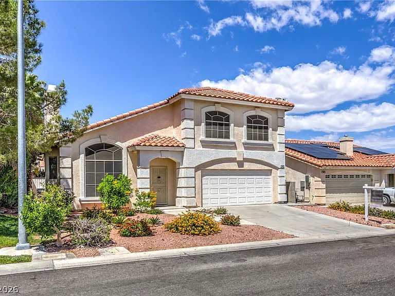 10035 Daybreak Dew Ct — Photo 2