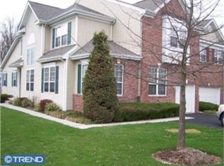 122 Dispatch Dr #76, Washington Crossing, PA 18977