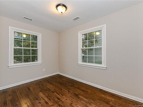 5th image of 418 Wakefield Dr APT C