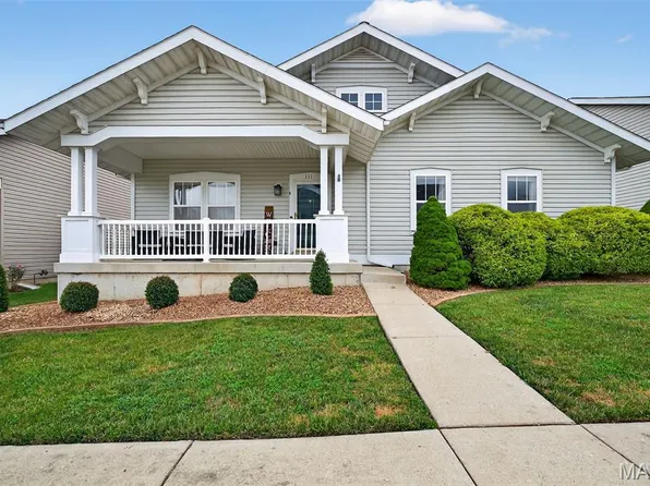 111 Hawks Haven Dr, O'Fallon, MO 63368