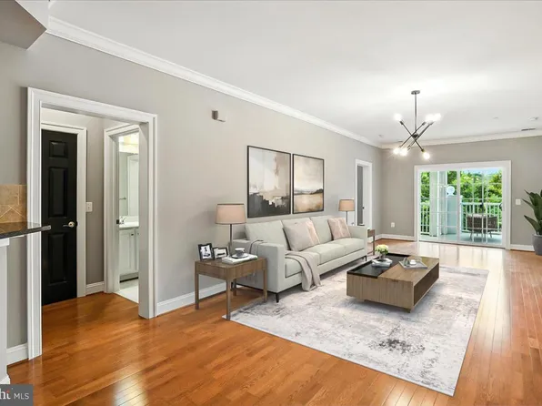 2700 Willow Oak Dr APT 111B, Cambridge, MD 21613