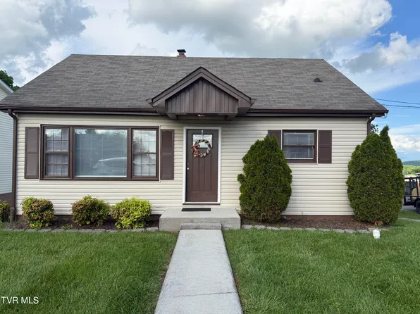 379 Oakland St SW, Abingdon, VA 24210