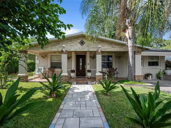 37253 Safari Dr, Dade City, FL 33523