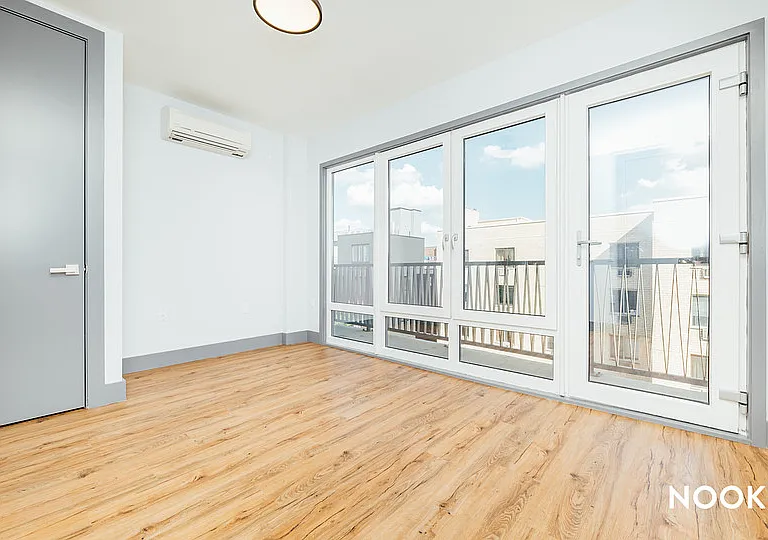 210 Parkville Ave #5C — Photo 6