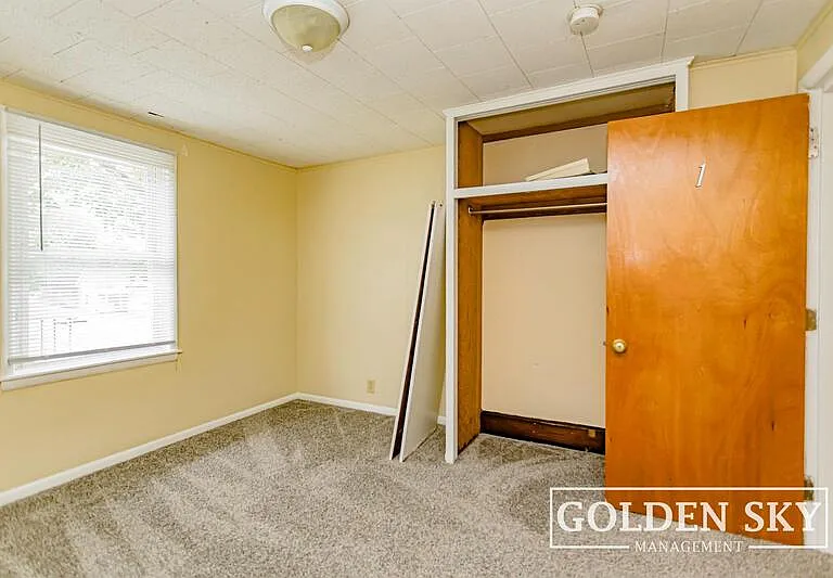 1925 W Jackson St #1 — Photo 23