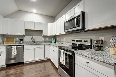 418 Caldwell Dr #1 — Photo 10