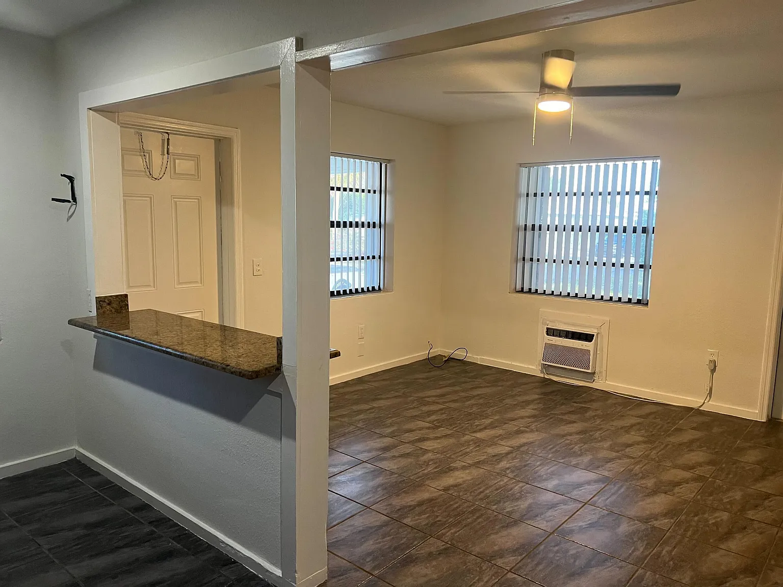 1 bed, 1.0 bath, 650 sqft, $1,650 — Photo 3