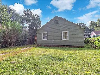 2nd image of 2721 Spann Pl