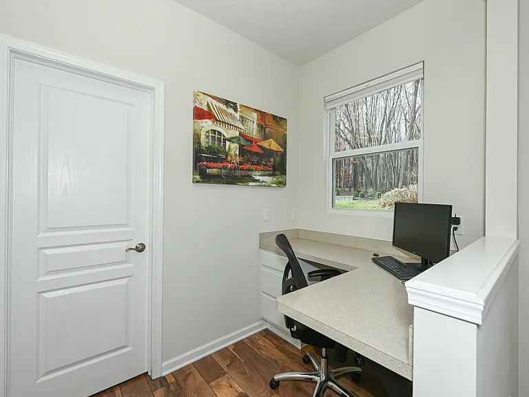 4816 Lake View Dr — Photo 22