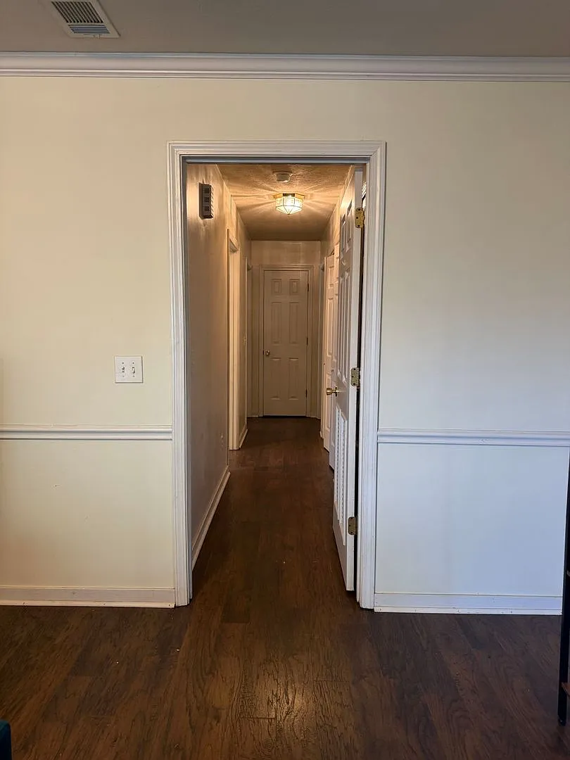 3Bed 2bath in Byram — Photo 4